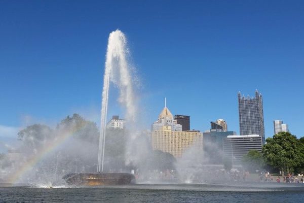Picture of Point State Park in Pittsburgh